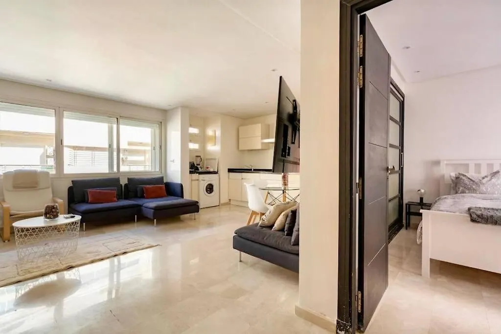 Central, Cosy, Confortable - Bleue Residence Casablanca Morocco